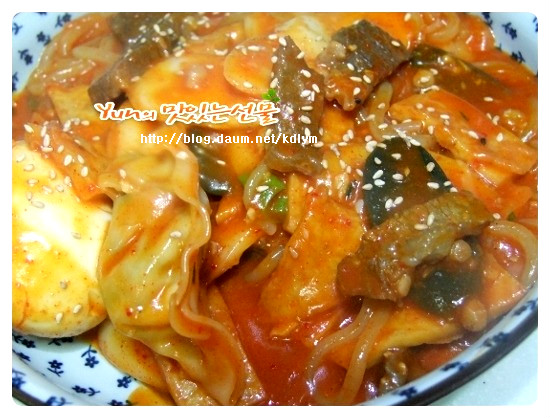 매콤달콤떡볶이 이미지