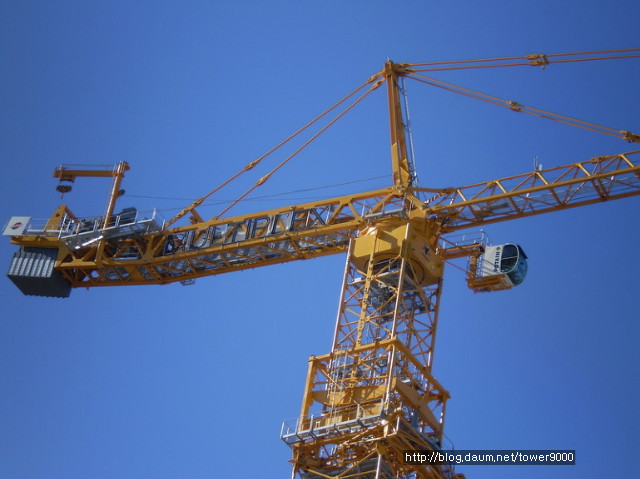 LES PLUS GROSSES GRUES - Page 3 170EFA214BE5303993D7E4