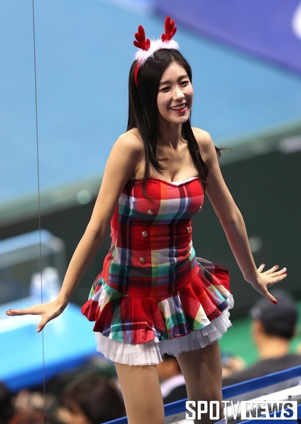 김연정