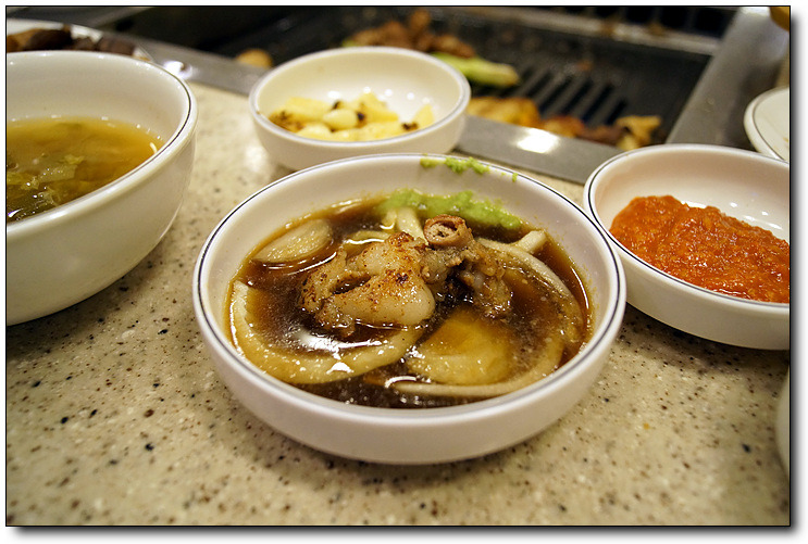 부드럽고 쫄깃한 맛이 예사롭지 않은 거기 ~ 롯데 양곱창