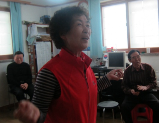노량진어르신들과 함께 즐거운 시간2014년4월8일