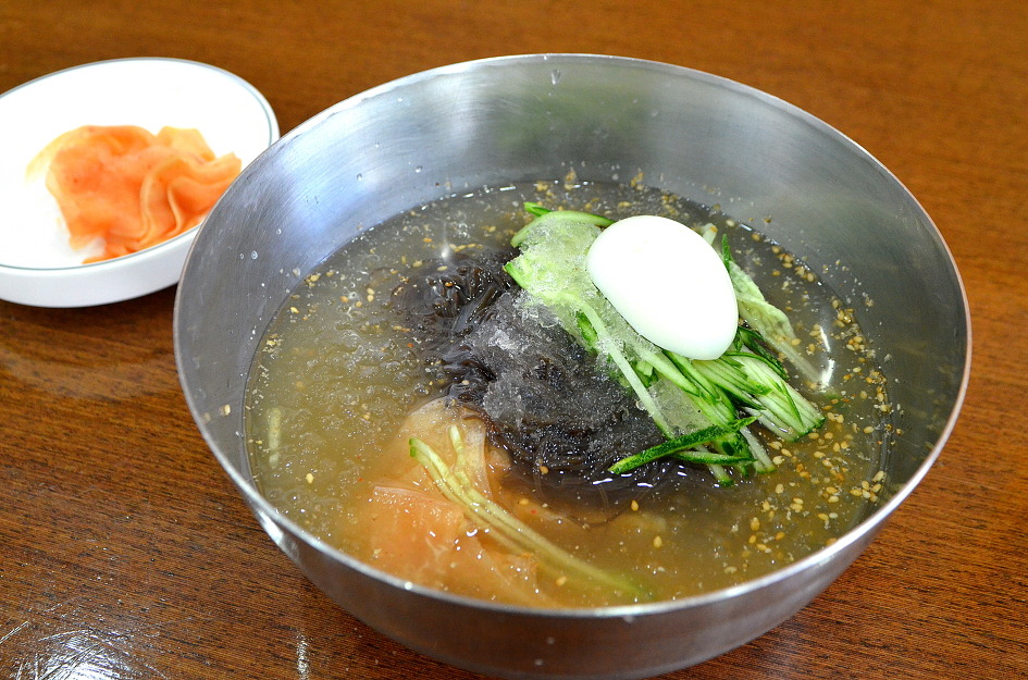 아줌마냉면 이미지