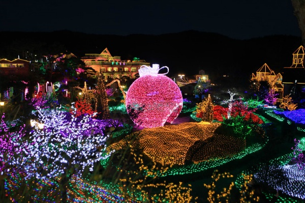 990B16495BF69AE112F0DB