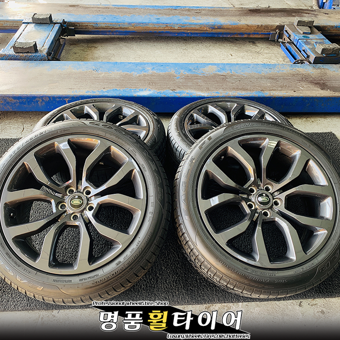 레인지로버 보그 SVA 신형 초임판 21인치 휠타이어세트 굳이어타이어 이글F1 SUV 4X4 275/45R21 2754521 275 45 21