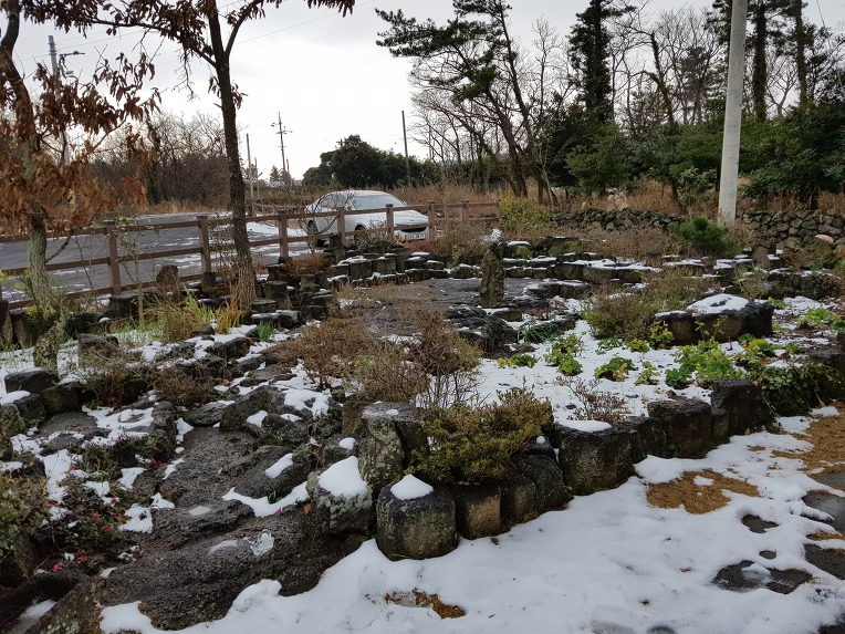 登月郞峰/東韻(다랑쉬 오름에 올라/동운)